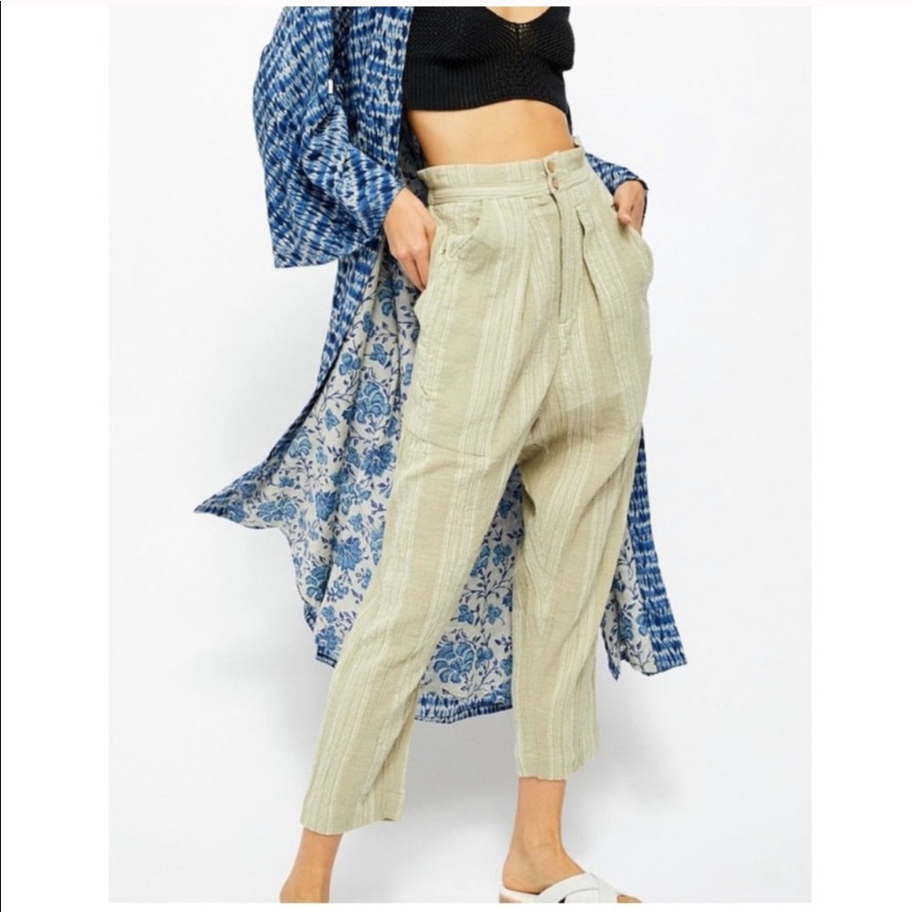 Free People Semi Sweet Cropped M Pants NWT